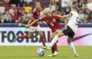 Pernille Harder blev matchvinder i dansk EM-sejr over Finland